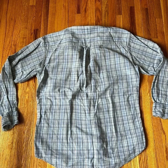 Madison Trader plaid button down - Picture 4 of 6